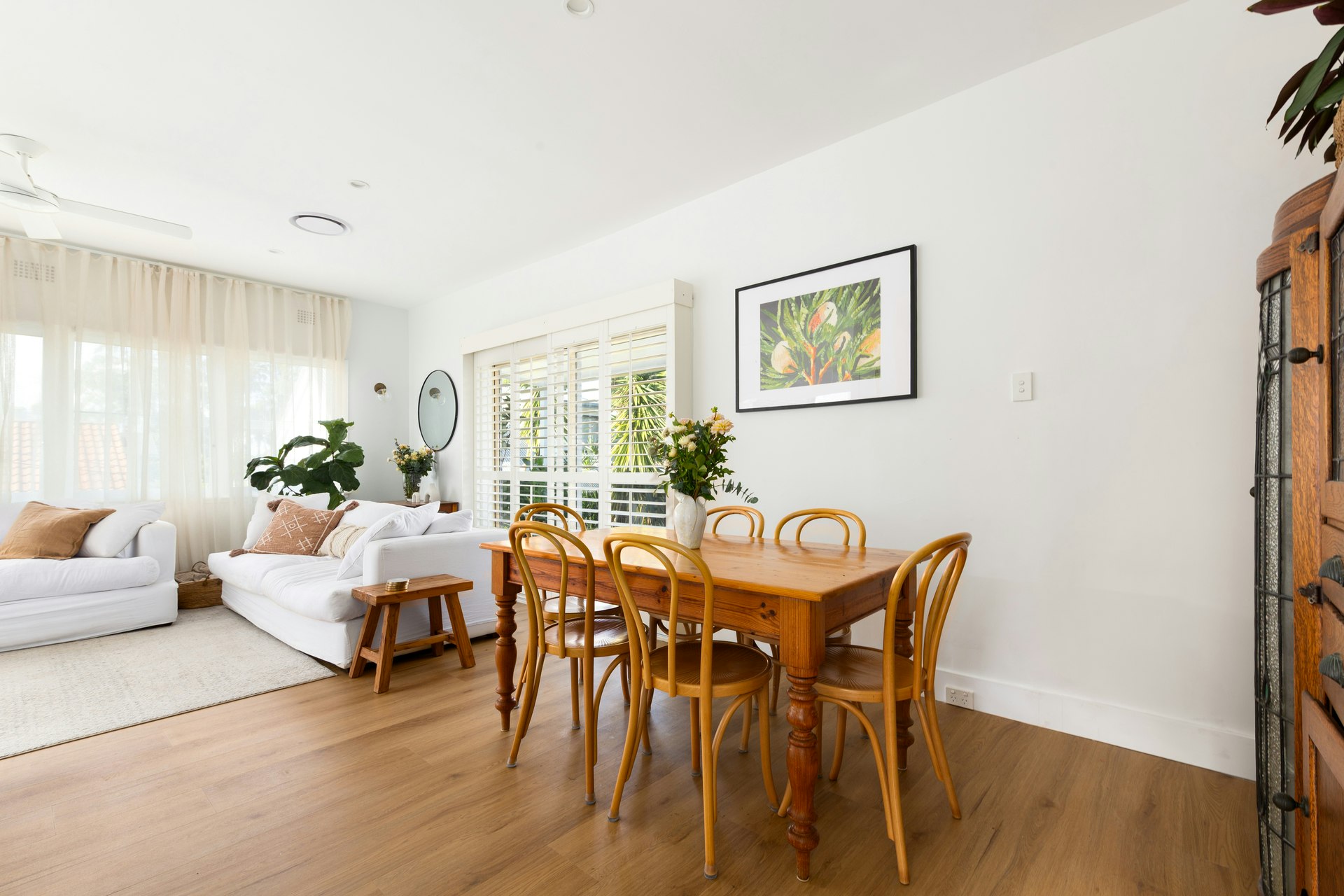 Image of dining room