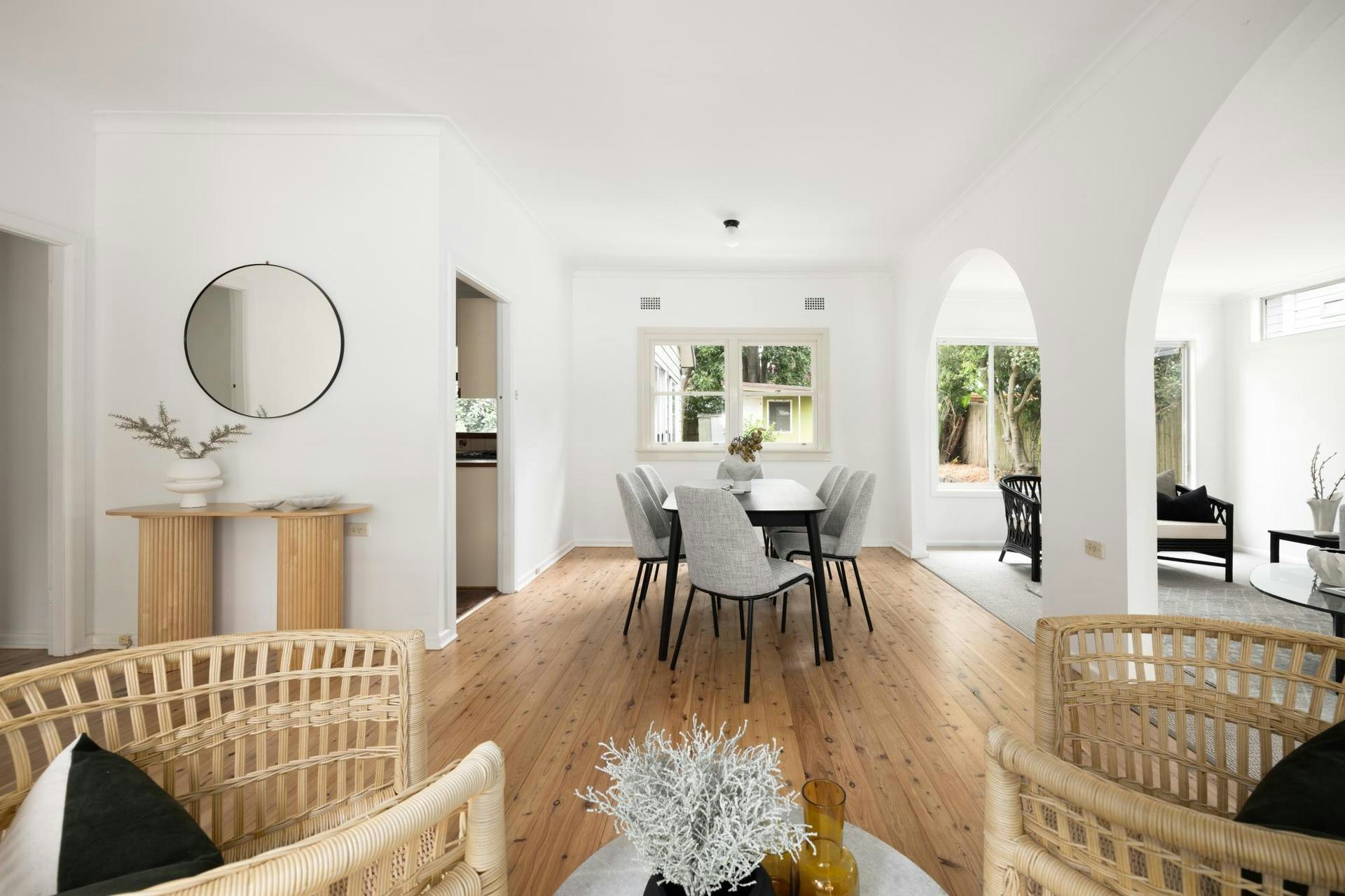 Image of dining room