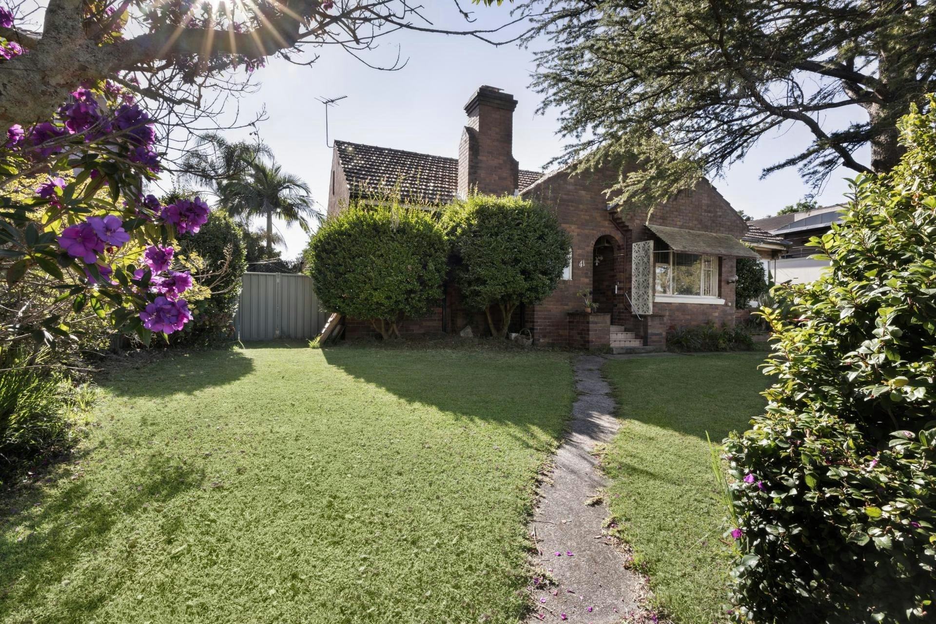 Image of cottage