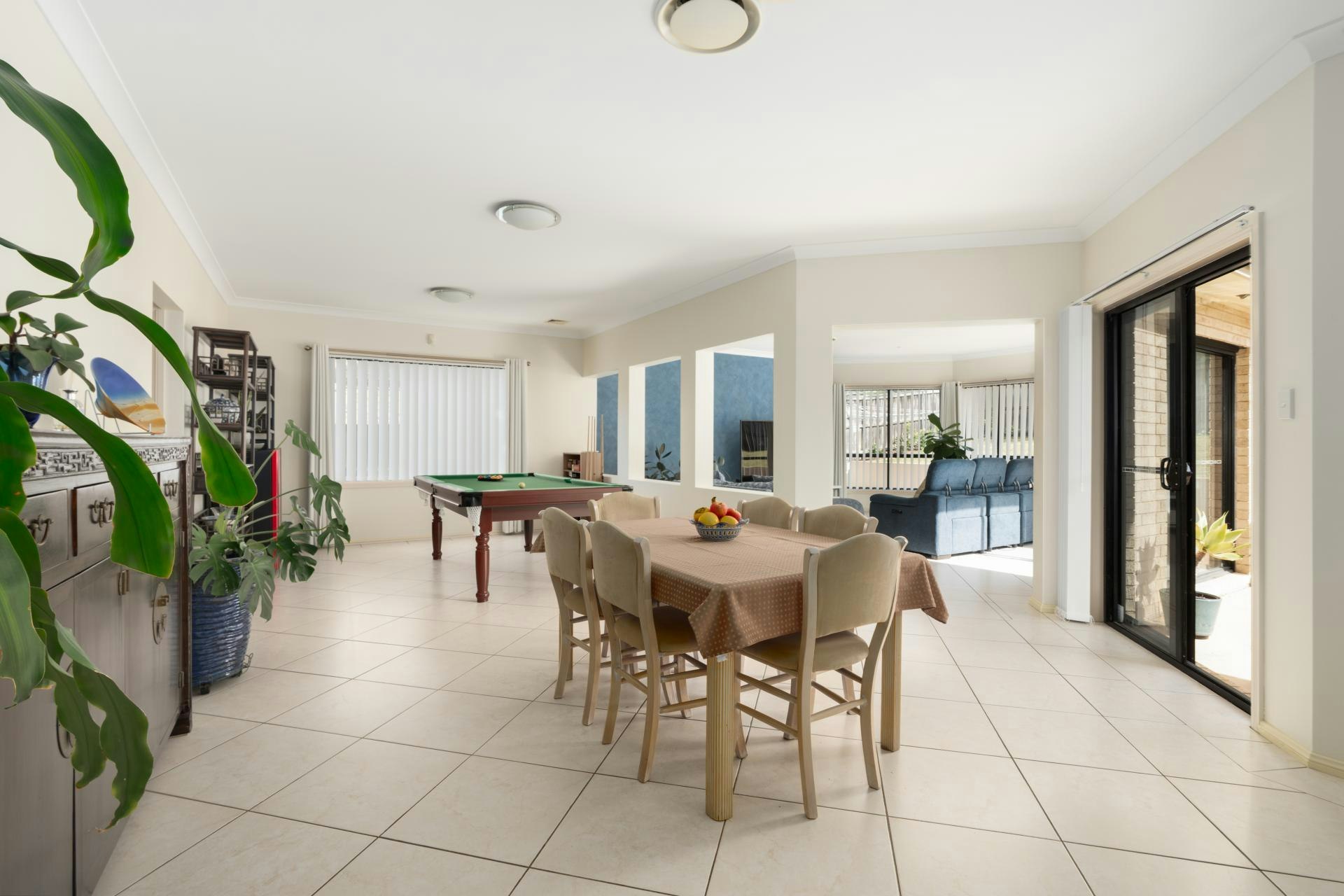 Image of dining room