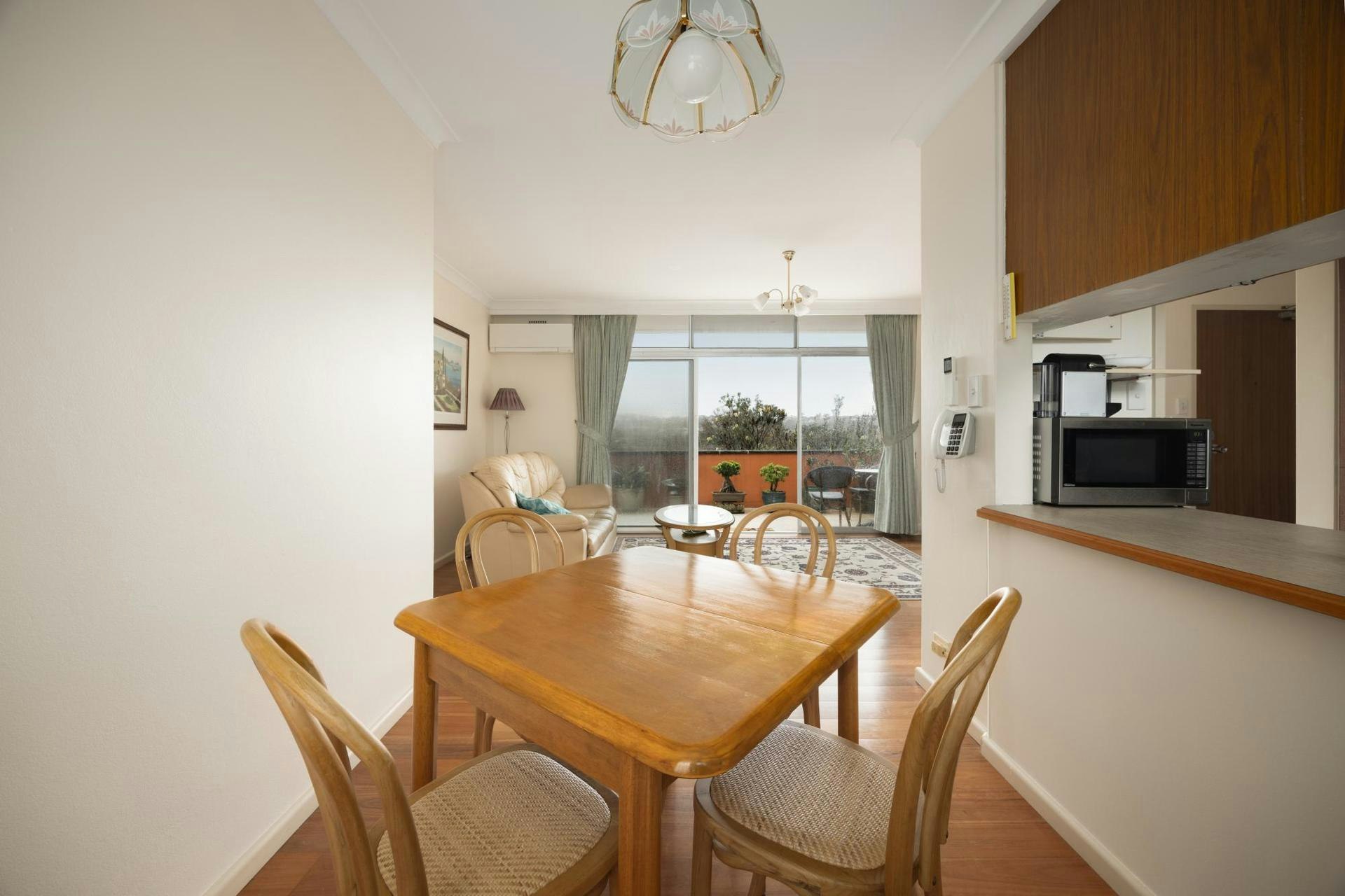 Image of dining room