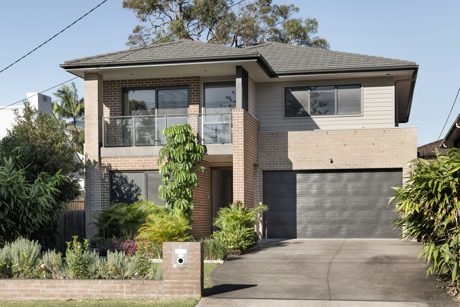 Image of garage