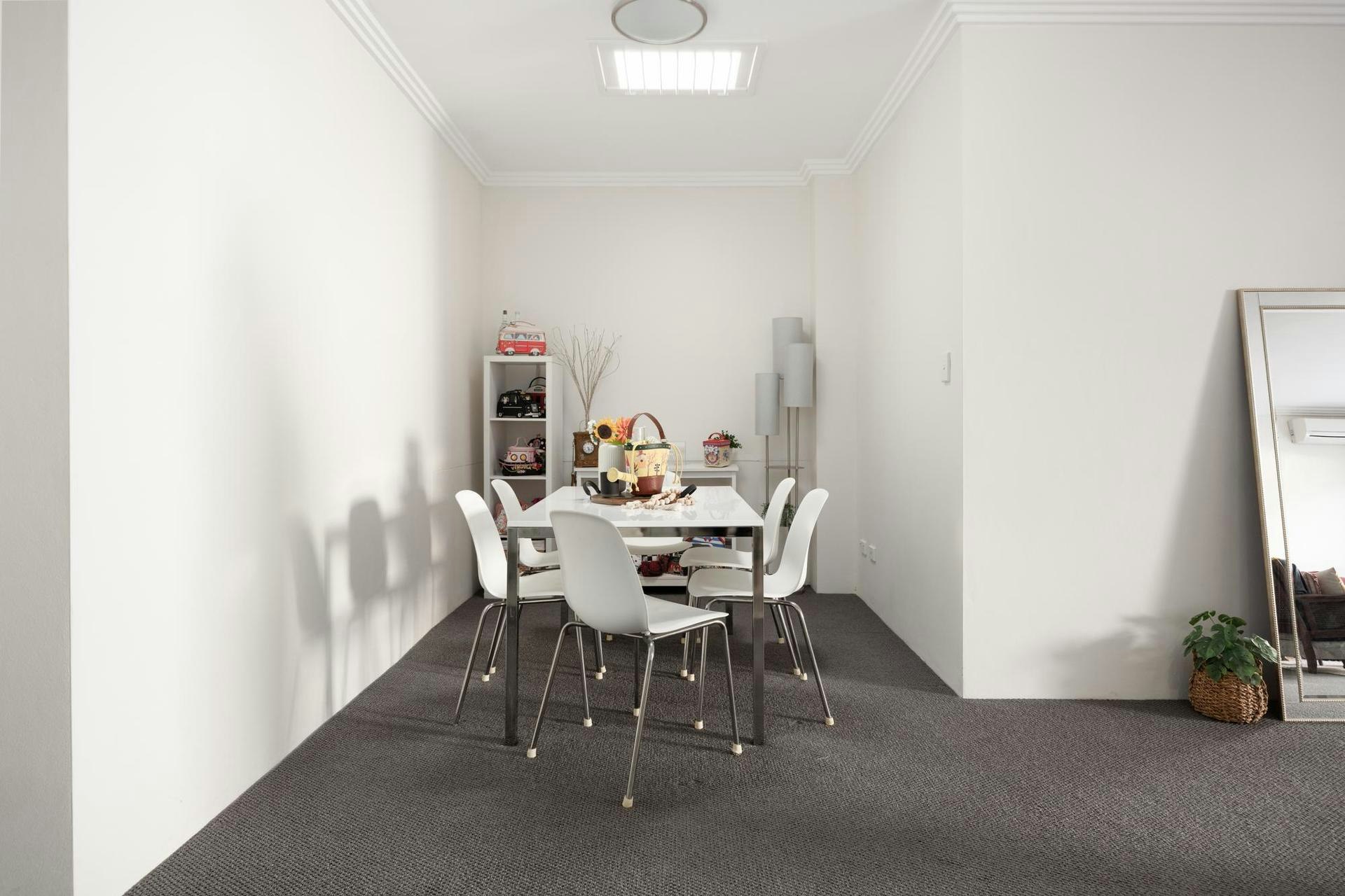 Image of dining room