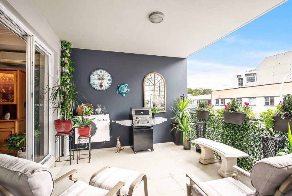 Image of balcony