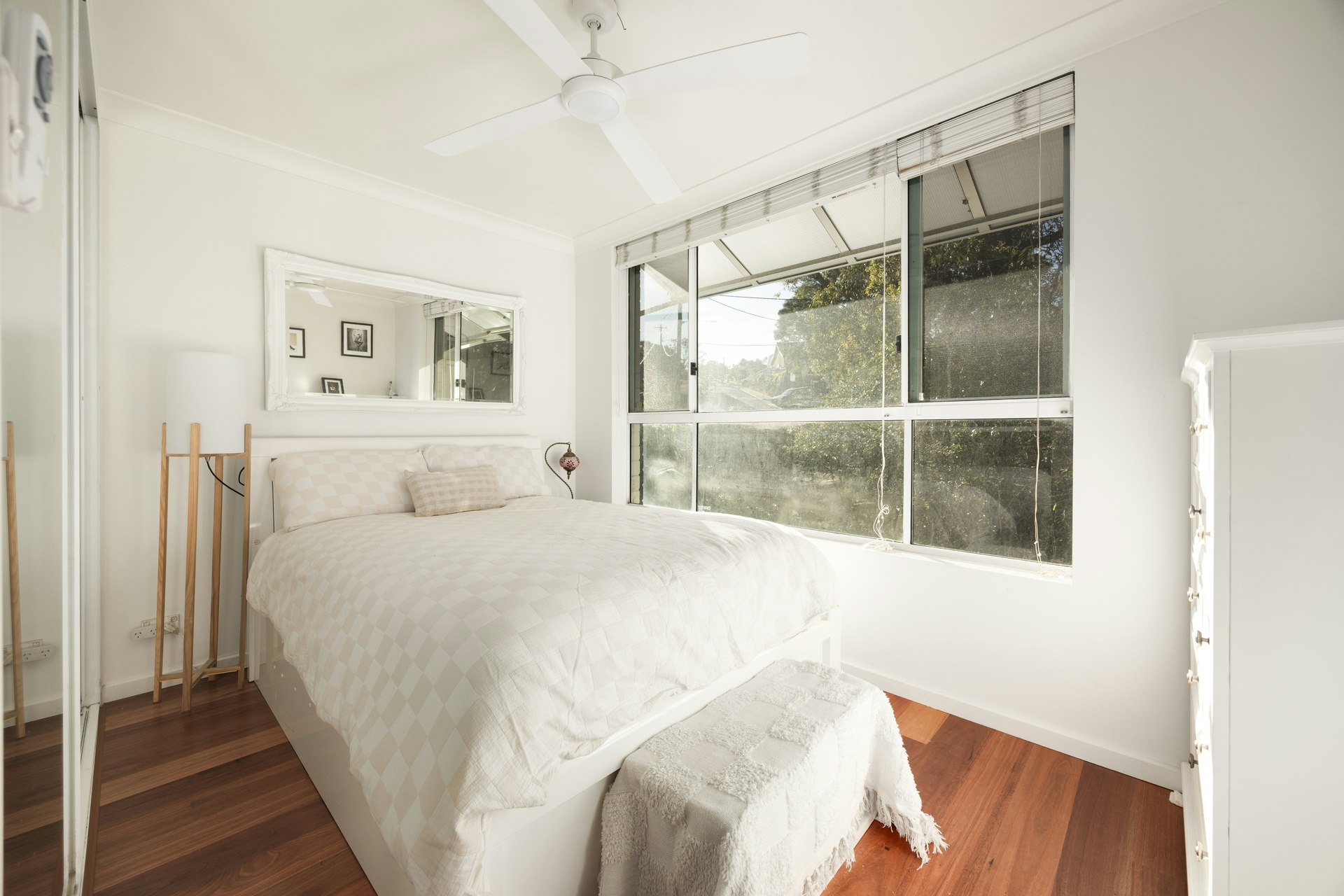 Image of corner