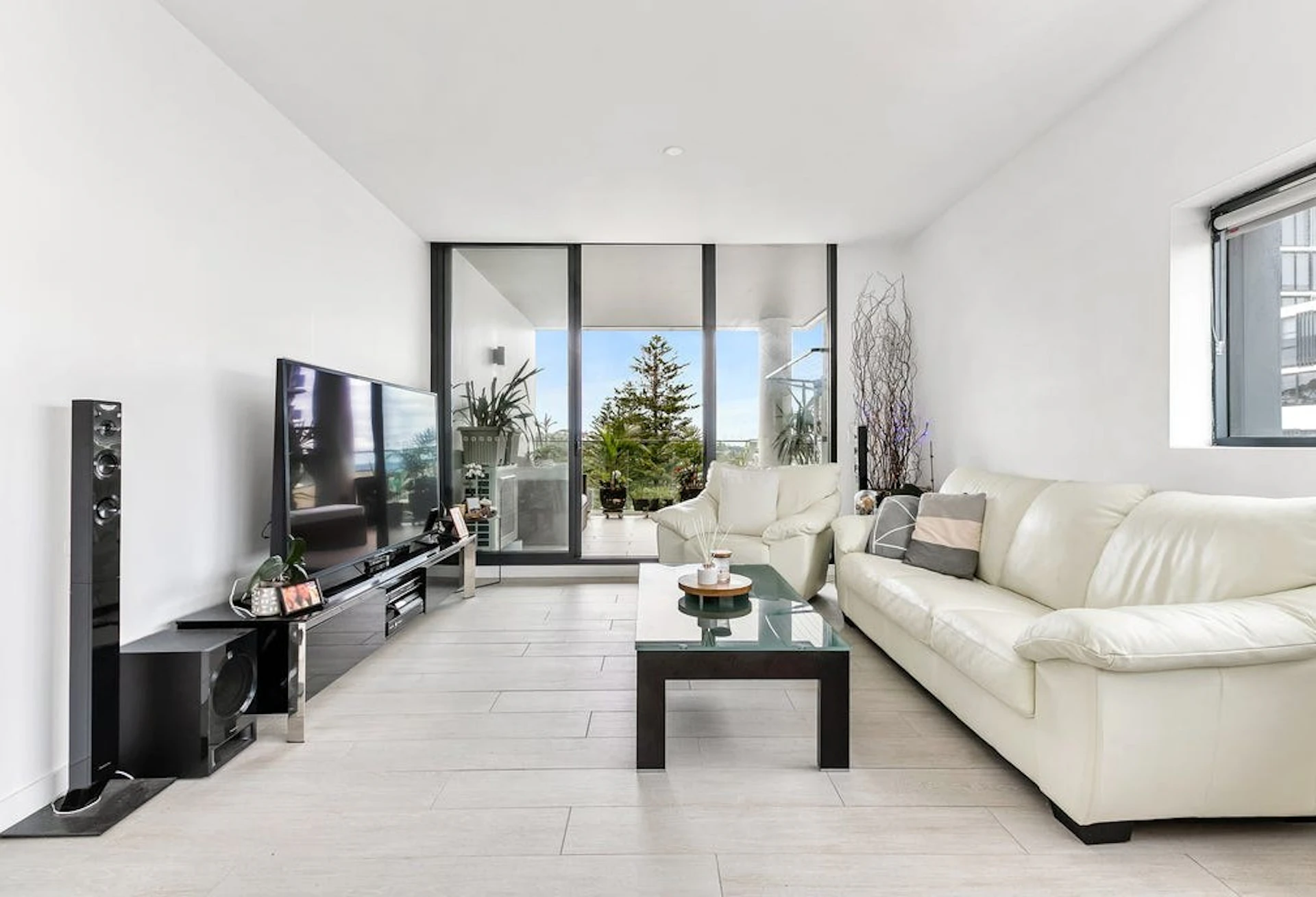 603/697 Pittwater Road Dee Why NSW, Dee Why - Thumbnail 3