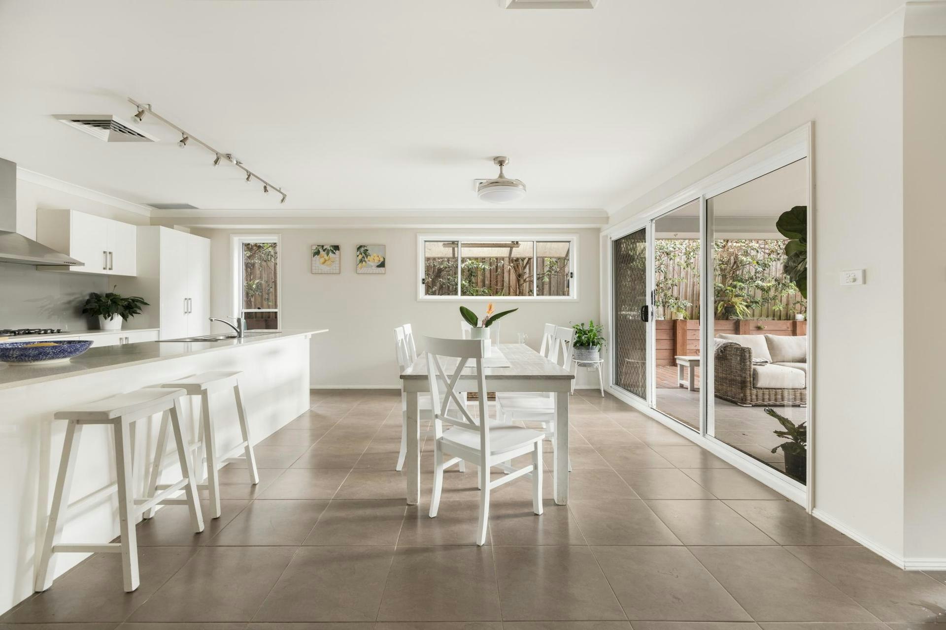 Image of dining room