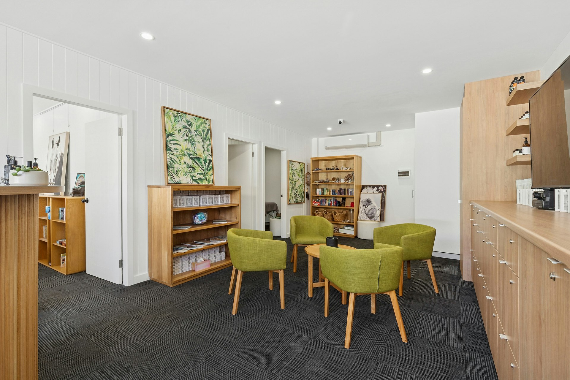 Image of dining room