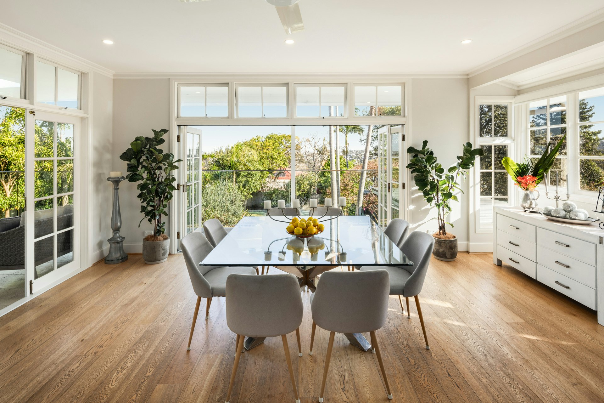 Image of dining room
