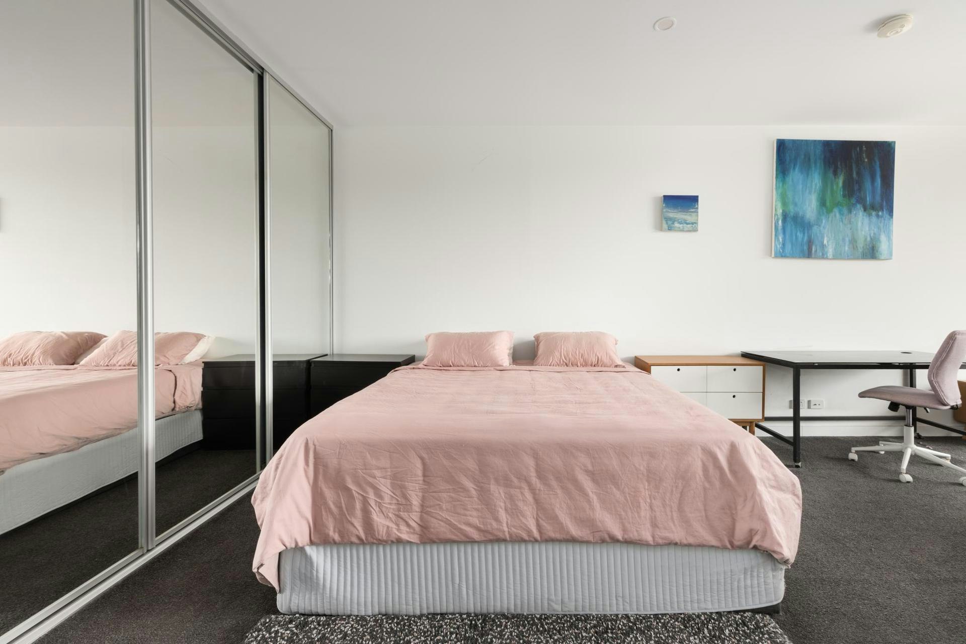 Image of bed