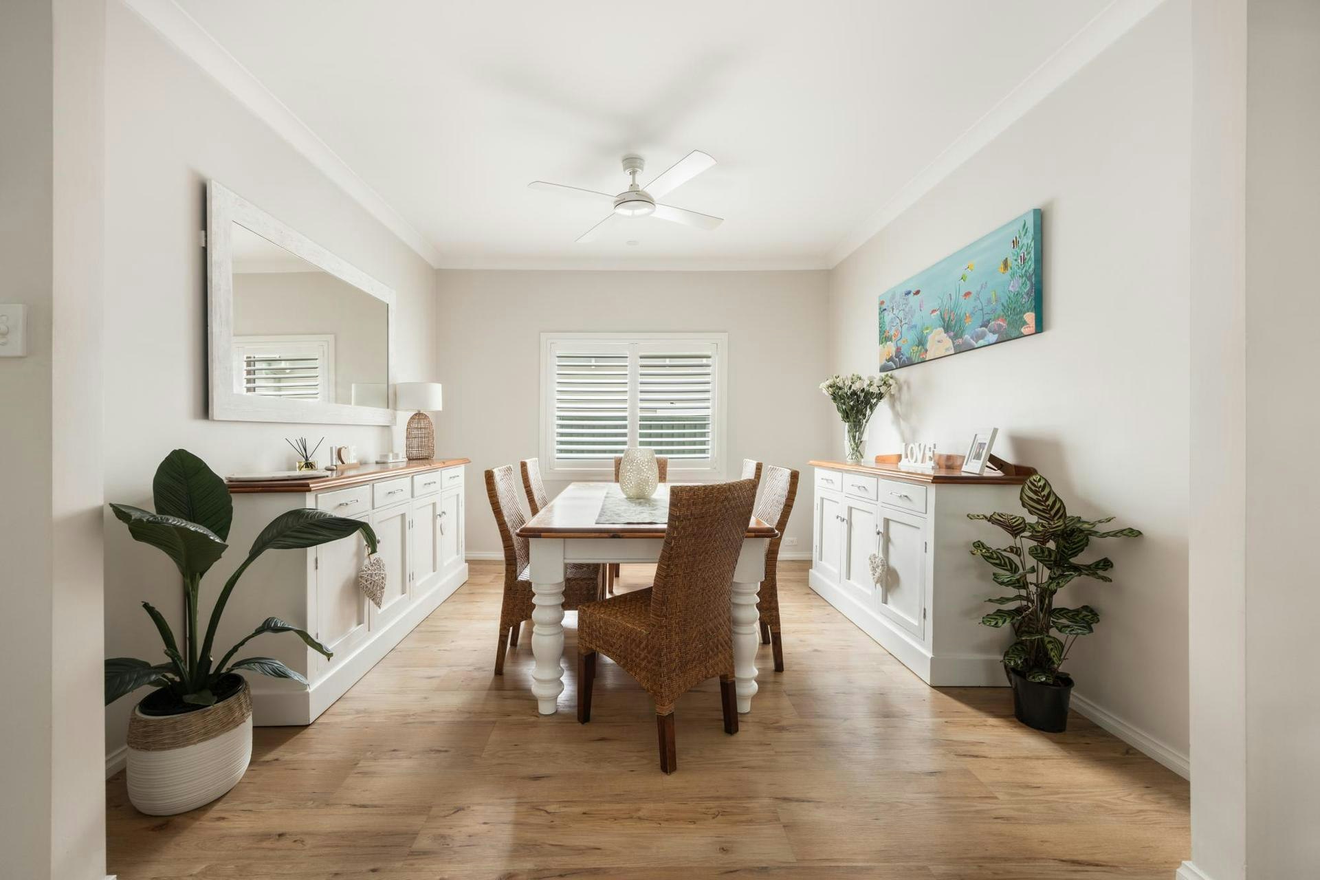 Image of dining room