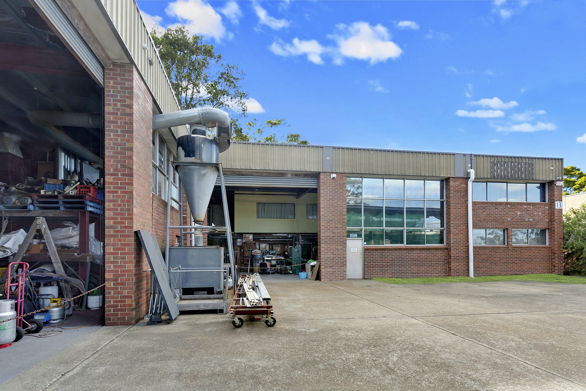 Image of garage