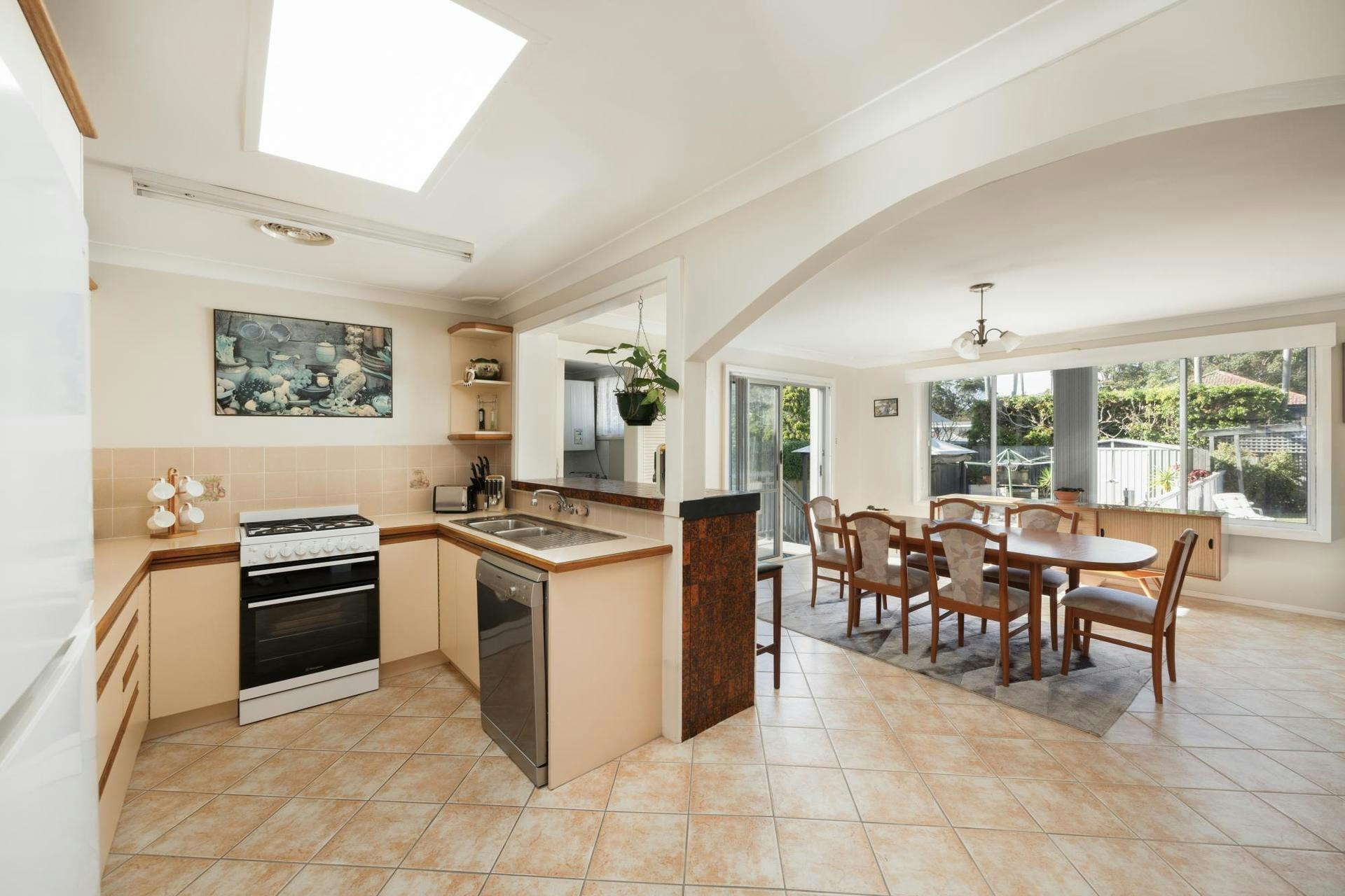 Image of dining room