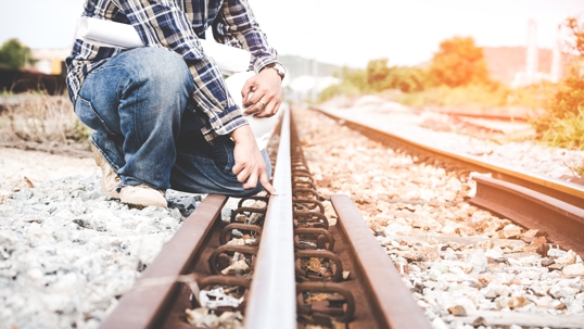 [Infographic] Injuries and Fatalities to Railroad Workers the Past Decade
