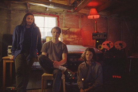 Press shot of band Loving