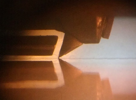 DMM_Mastering_Cutting_2.jpg Closeup of DMM cutting lathe head