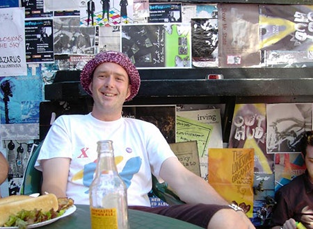 Stewart_Anderson_Emotional_Response.jpg Stewart Anderson press photo