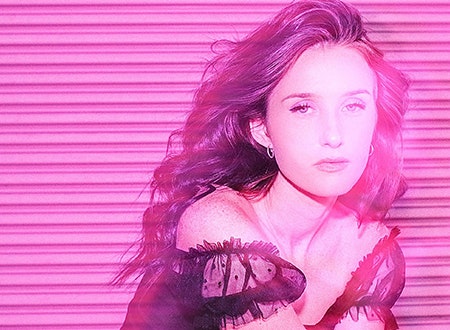 Caroline_Loveglow.jpg Caroline Loveglow press photo