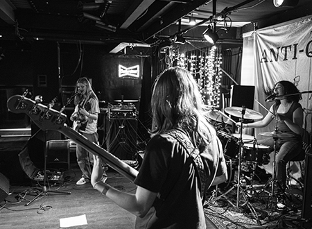 lqGgga4u-Untitled-10.png ©John Scarlett (Thunder Queens)