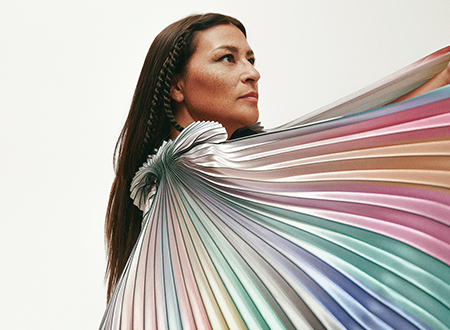 UjcnTCxZ-Leeor-Wild.png Portrait of Elisapie