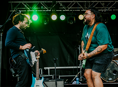 Gr8dG51Y-JUAN_UpHere_Day3_Afternoon_043.png Sebastian Gaskin performing onstage.