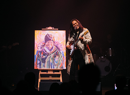 Aysanabee performs live at the 2023 Polaris Gala.