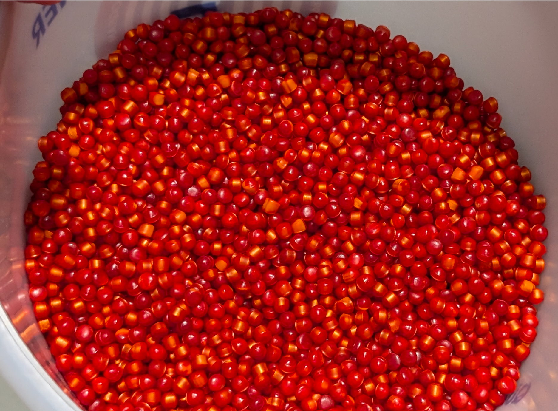 Pearl Orange (P6) compound