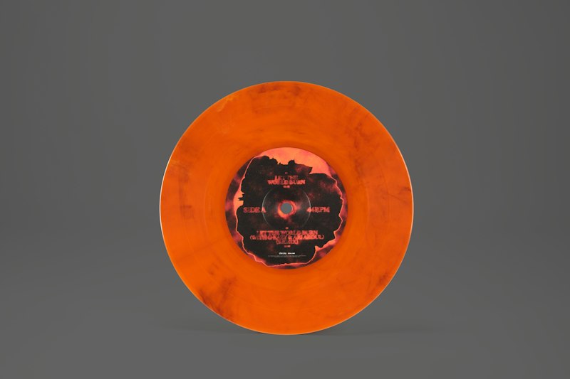 Chris Grey LET THE WORLD BURN limited edition Inferno MD106 7-inch vinyl pressed by Precision Record Pressing.