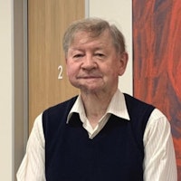Dr Charles Hayes