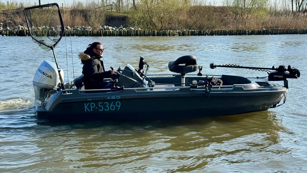 Hydra 450 Fishing Boat