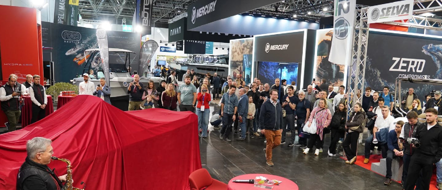 HYDRA 460 World Premiere at BOOT Düsseldorf 2026