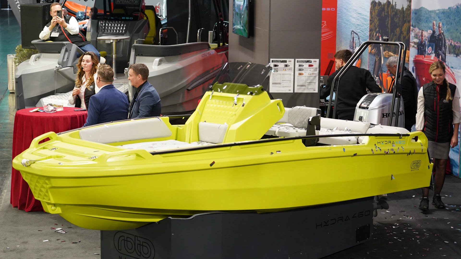 HYDRA 460 World Premiere at BOOT Düsseldorf 2026