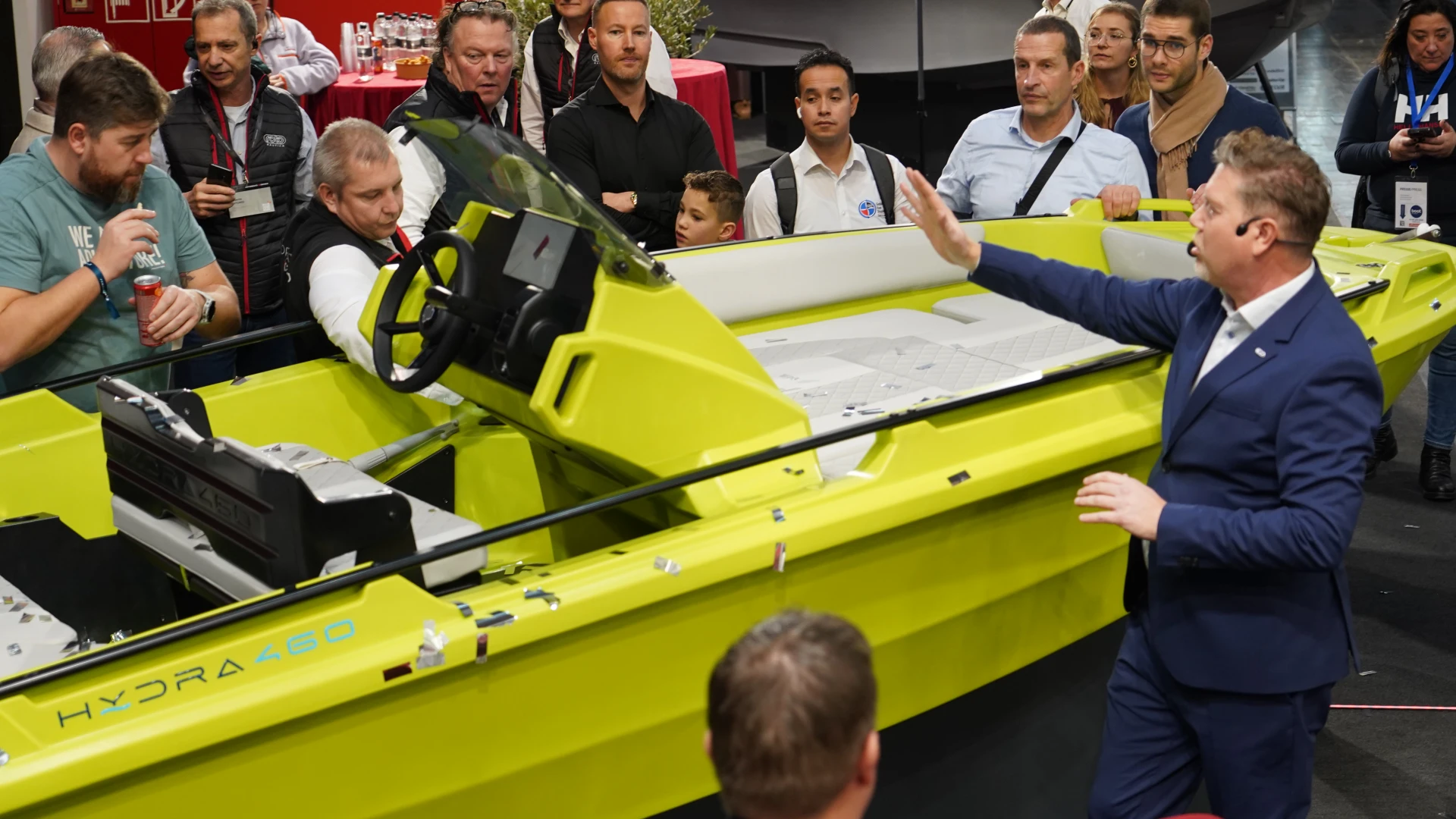 HYDRA 460 World Premiere at BOOT Düsseldorf 2026