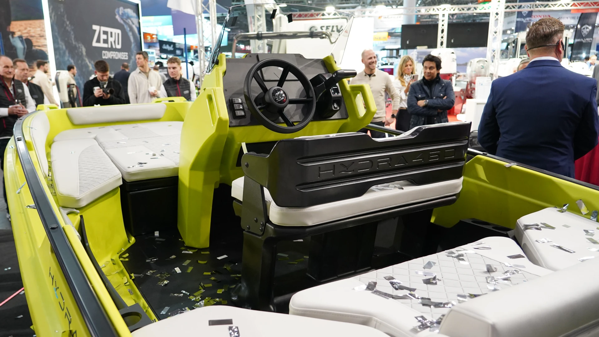 HYDRA 460 World Premiere at BOOT Düsseldorf 2026