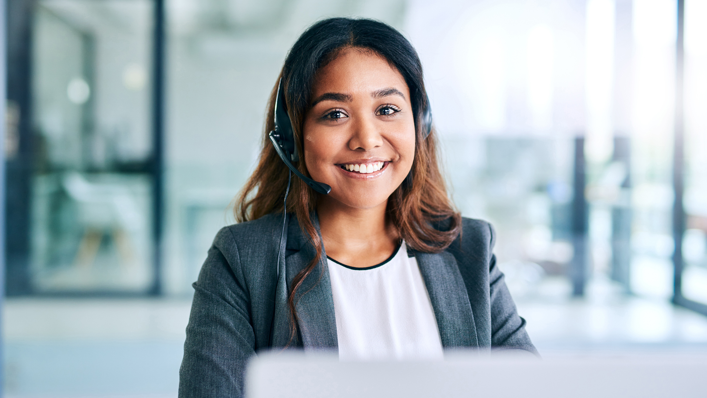 it agent helping with remote support