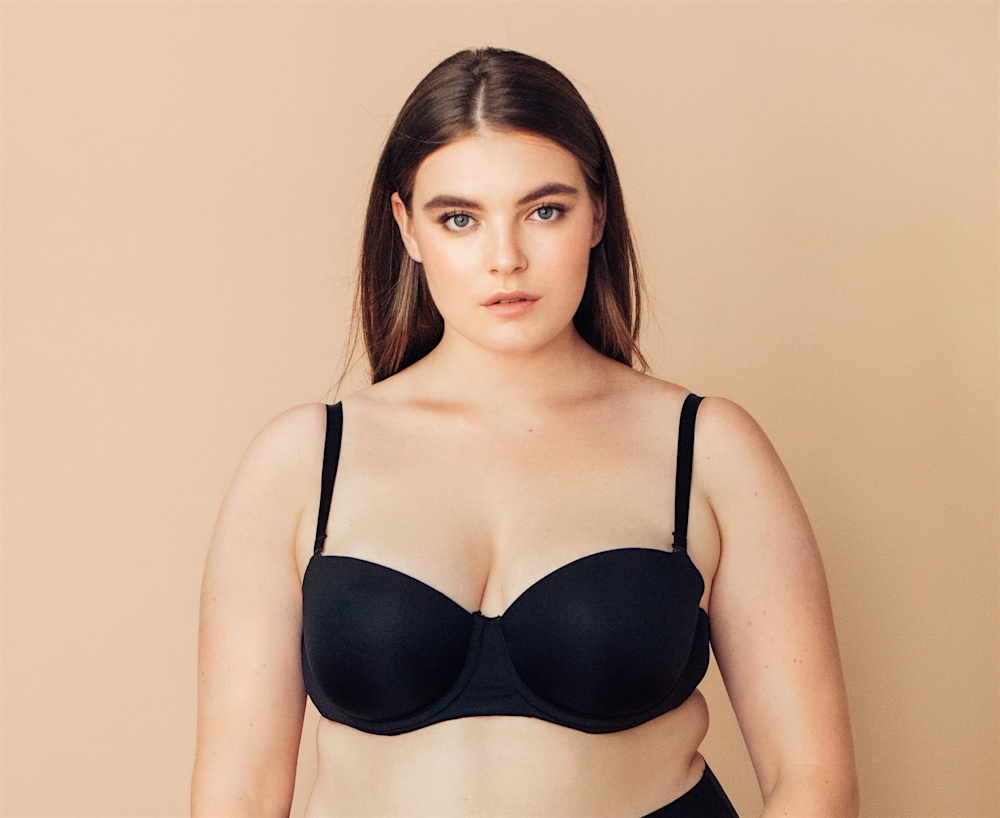 woman in black underwear