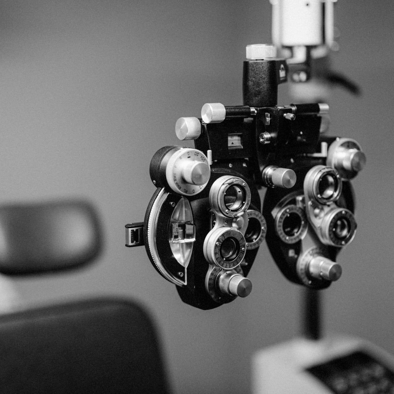 Eye equipment