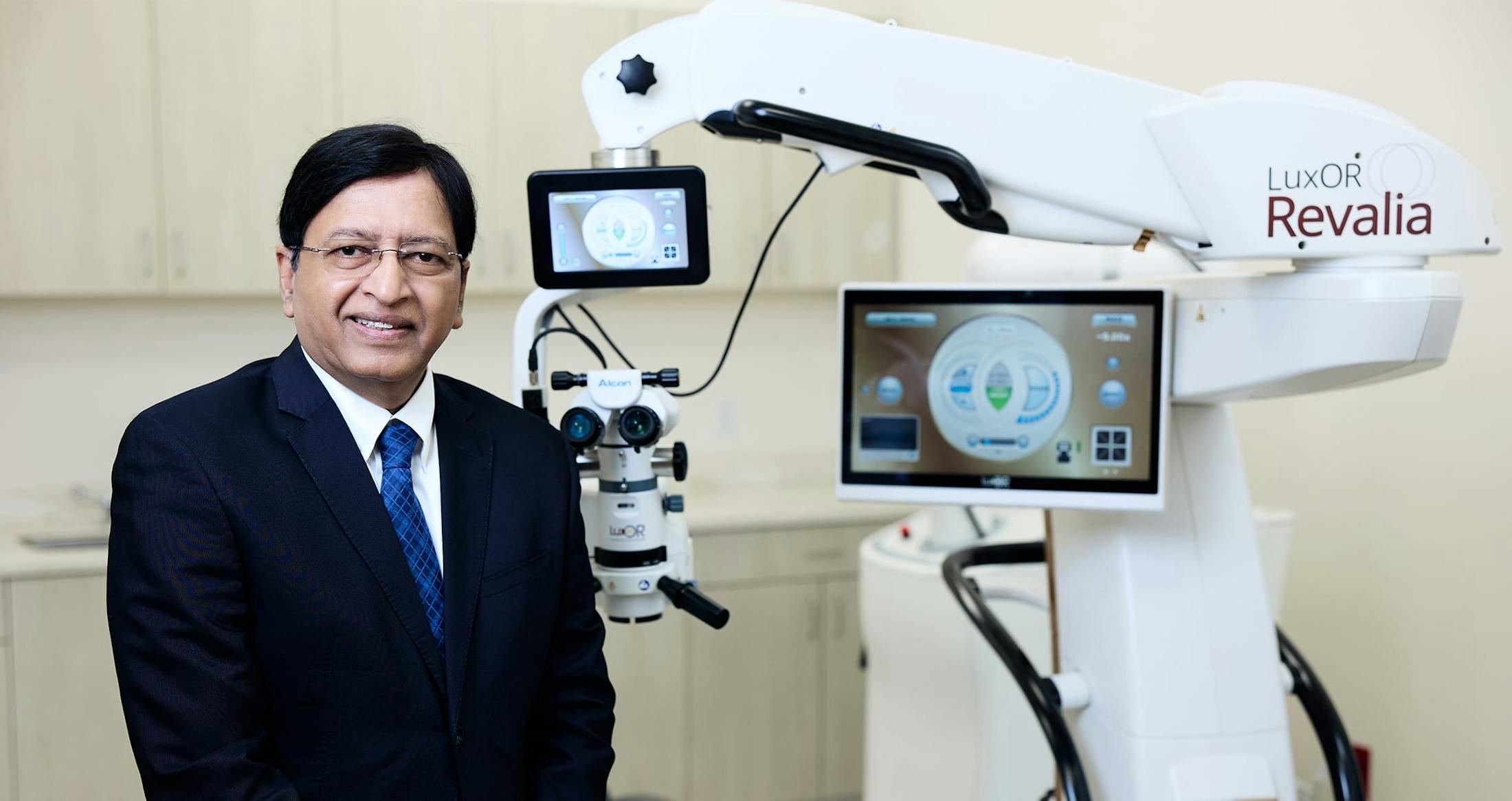 Doctor near vision equipment