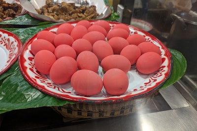 Huevos rosados en Tailandia