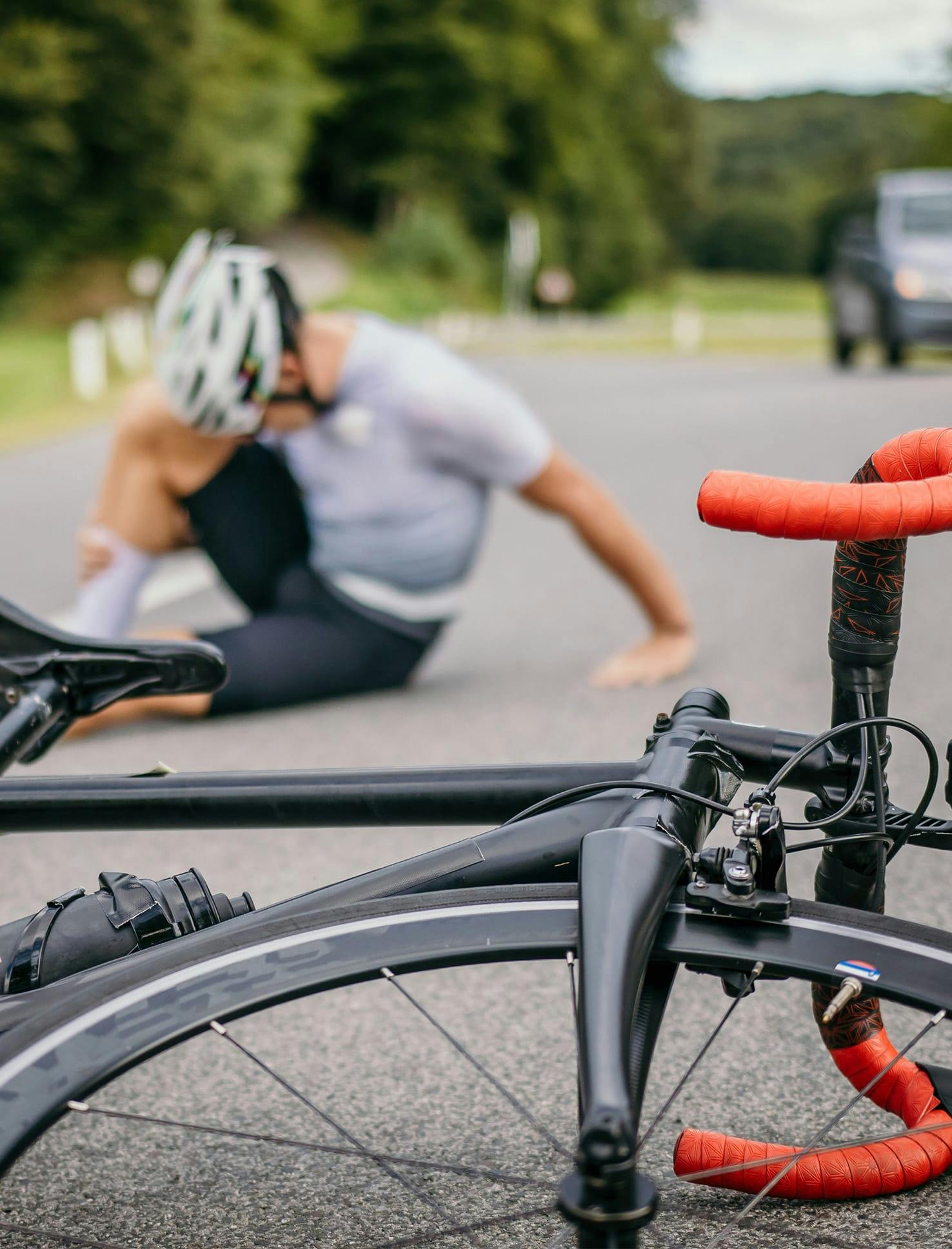 bicycle rider fallen off