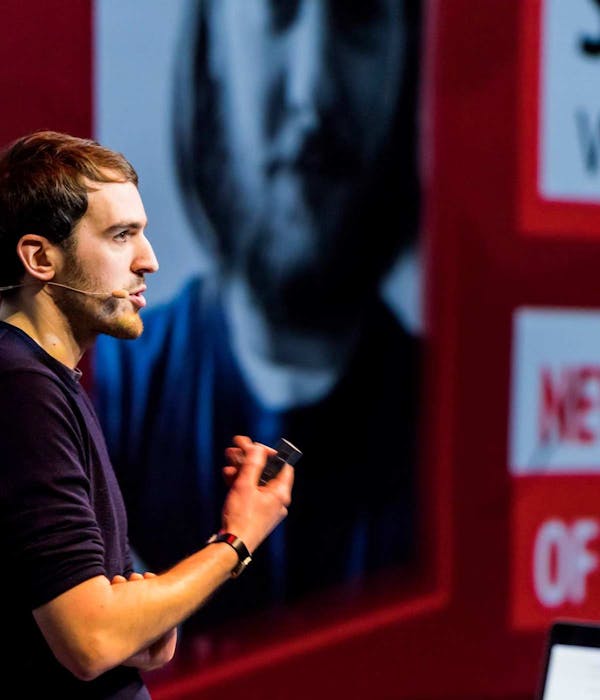 javascript-conference-speaker-johannes-ewald.jpg