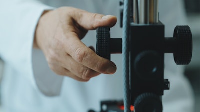 Manual measurement of accuracy