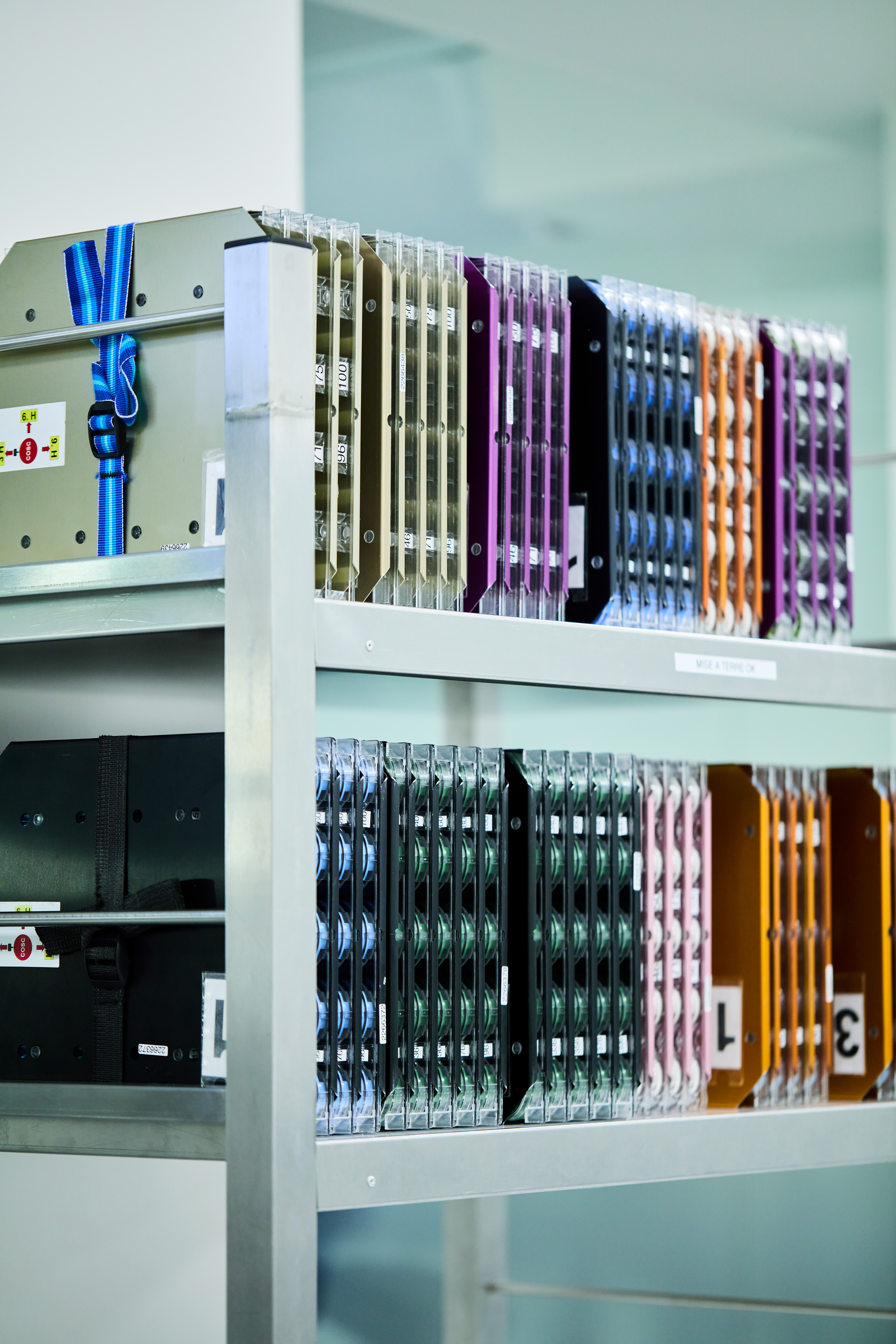 Lot de barrettes placées dans les différentes positions