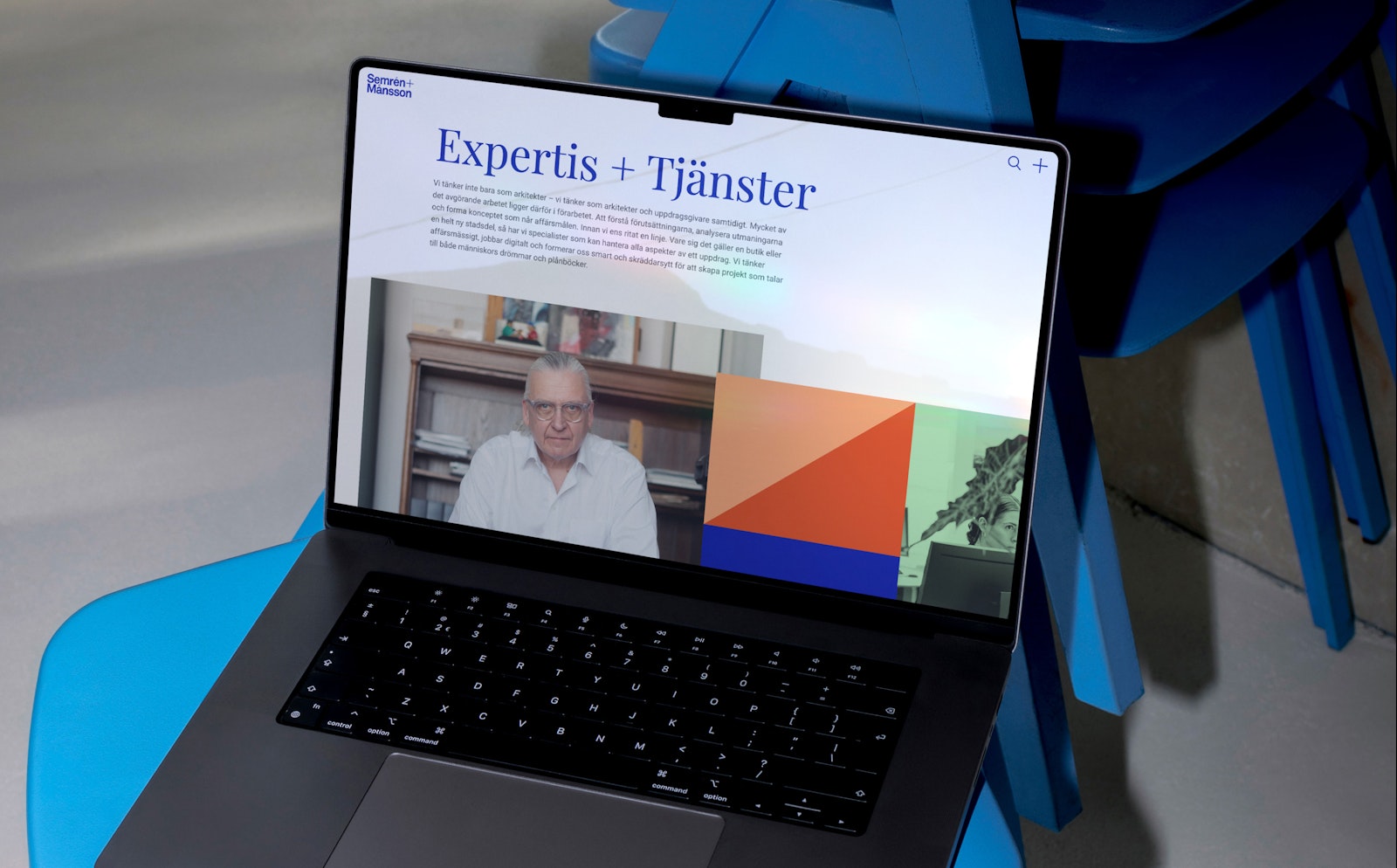 Laptop displaying a website with the text 'Expertis + Tjänster' and a photo of a man in an office setting.