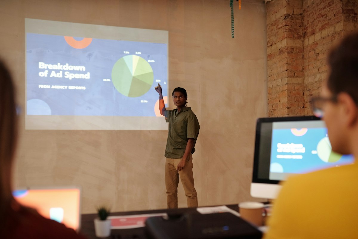 Best Way To Start Learning Data Analytics | Ironhack Blog