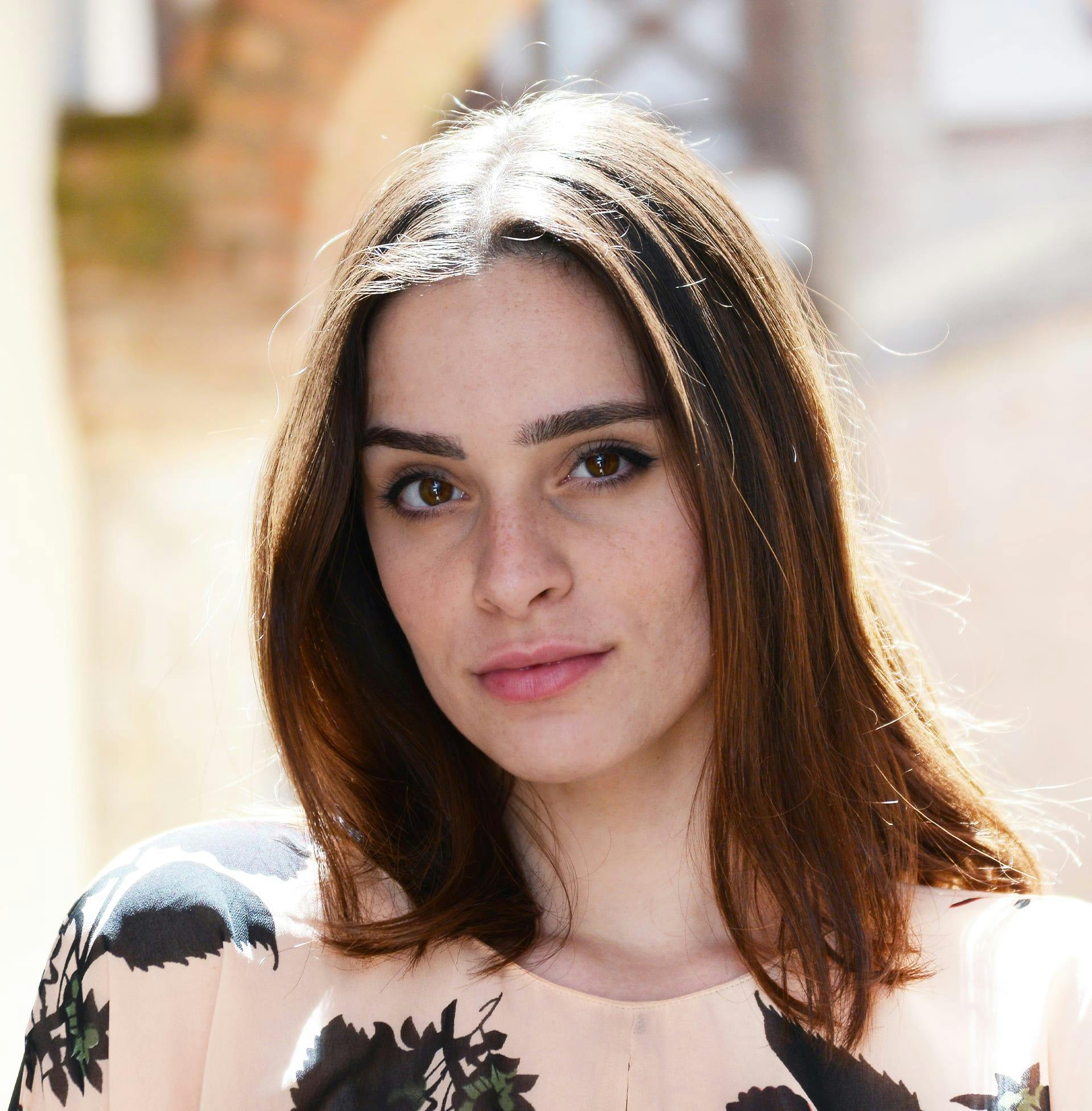 woman looking forward
