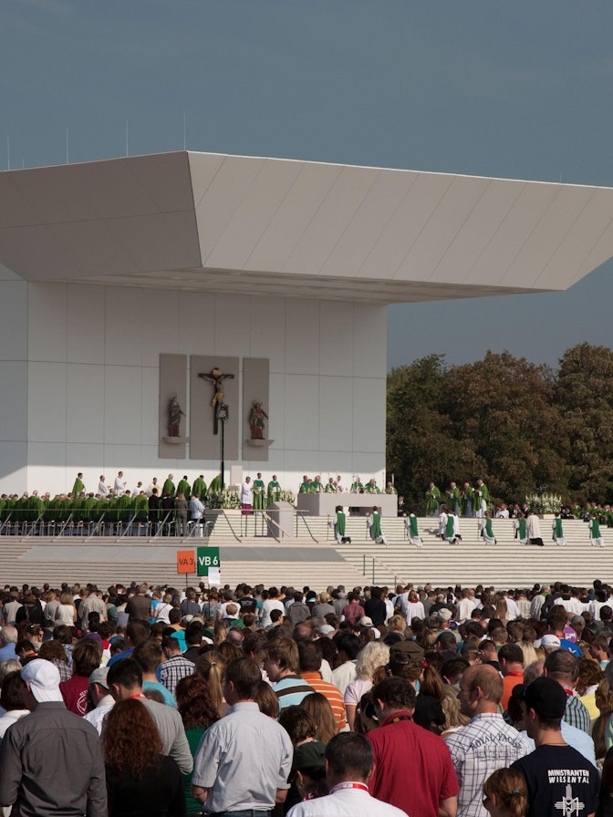 Impressions Visit of Pope