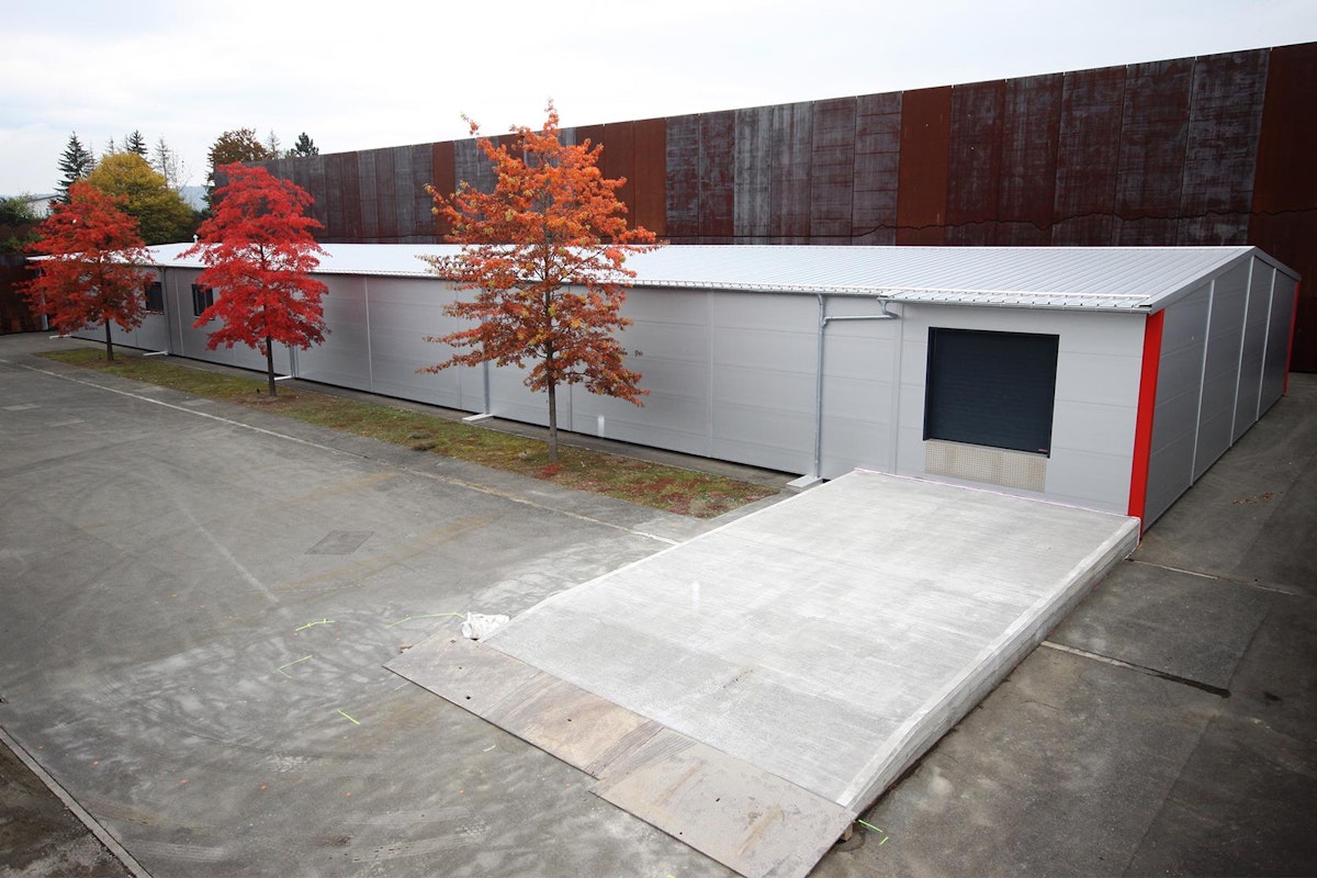 Temporary Hall for Storage and Workshops