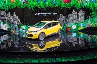 Opel, Internationaler Autosalon Paris