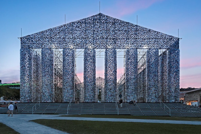Picture: NUSSLI built a gigantic scaffolding framework to serve as the basic structure for "The Parthenon of Books".